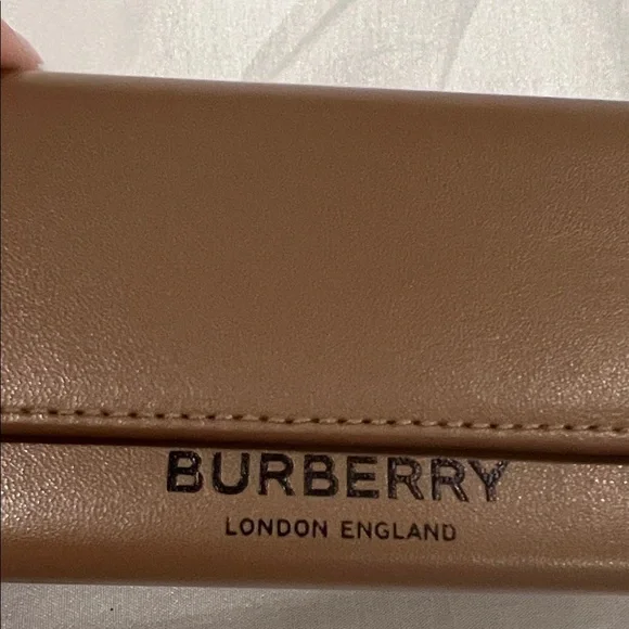NWOT Burberry Tan Leather Eyeglass Case - Picture 2 of 5